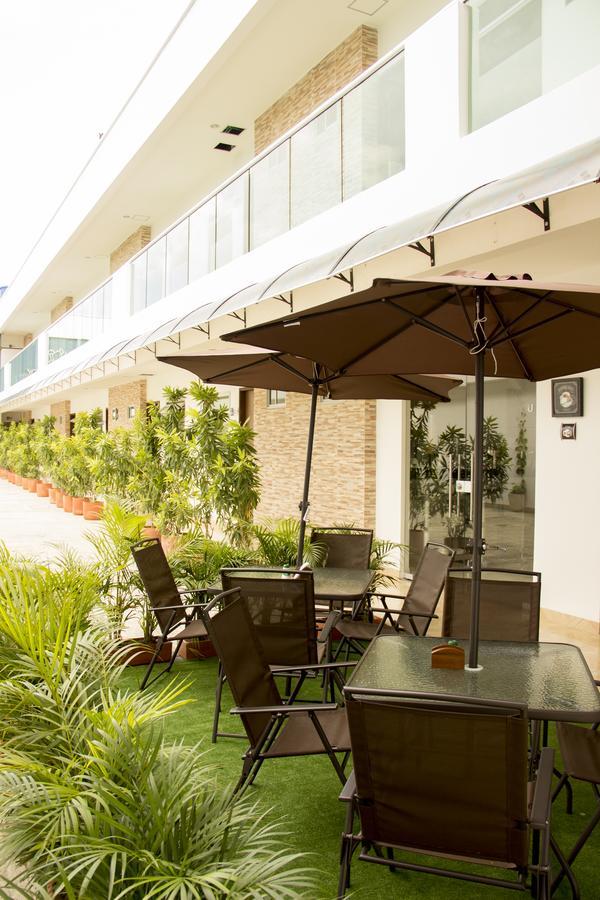 River City Hotel Montería Exterior photo